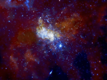 Lobservatoire X Chandra a ralis cette image dtaille du trou noir central de la Voie lacte. On y dcouvre Sgr A East (structure blanche entoure de jaune), un rmanent de supernova trs proche de Sgr A*.