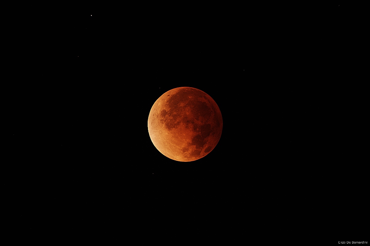 Eclipse Lunar - Máximo
