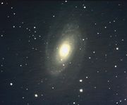 M81 Galaxie spirale par Benoit