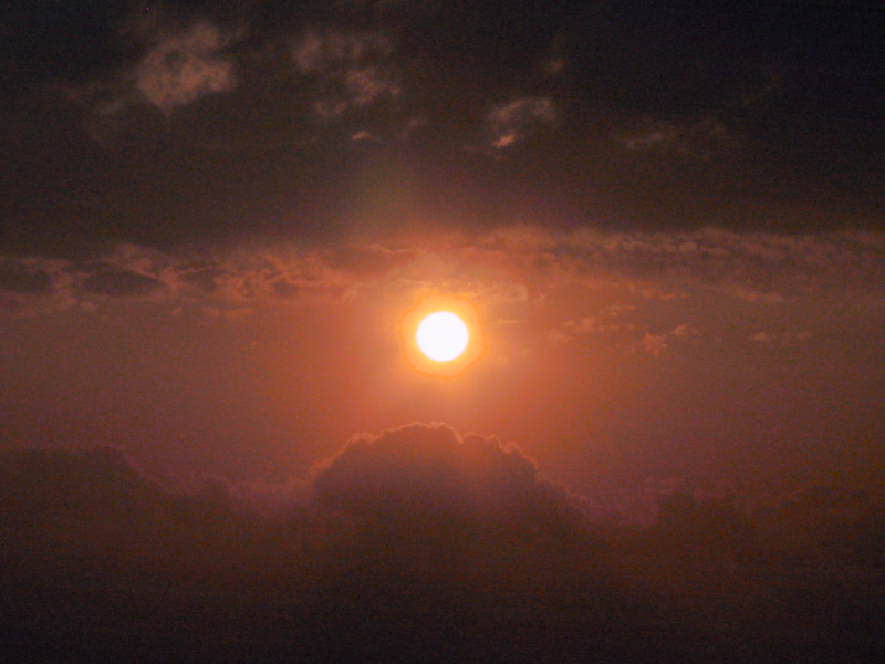 Sol em 13-Abril-2002 18:49 UTC 