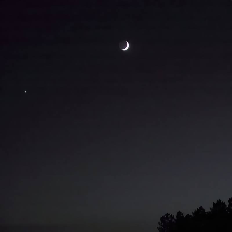 Lua, Vénus e Júpiter em 11-Agosto-2002 20:30