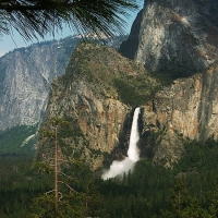 bridalveil_fall_from_tunel_exit