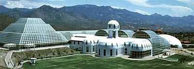 Vue générale du complexe Biosphère 2.