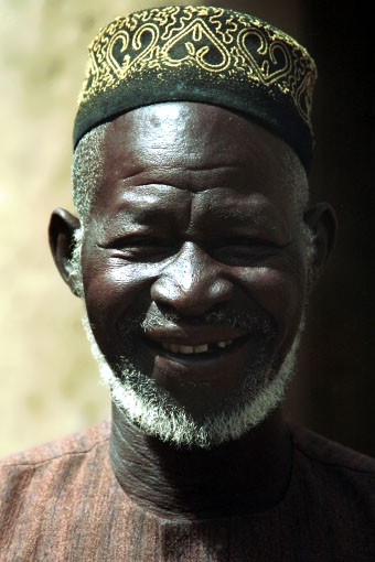 http://www.astrosurf.com/luxorion/Sciences/dogon-diangouno_dolo-sangha-1997.jpg