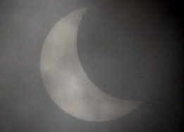 eclipse3.jpg - 3825 Octets