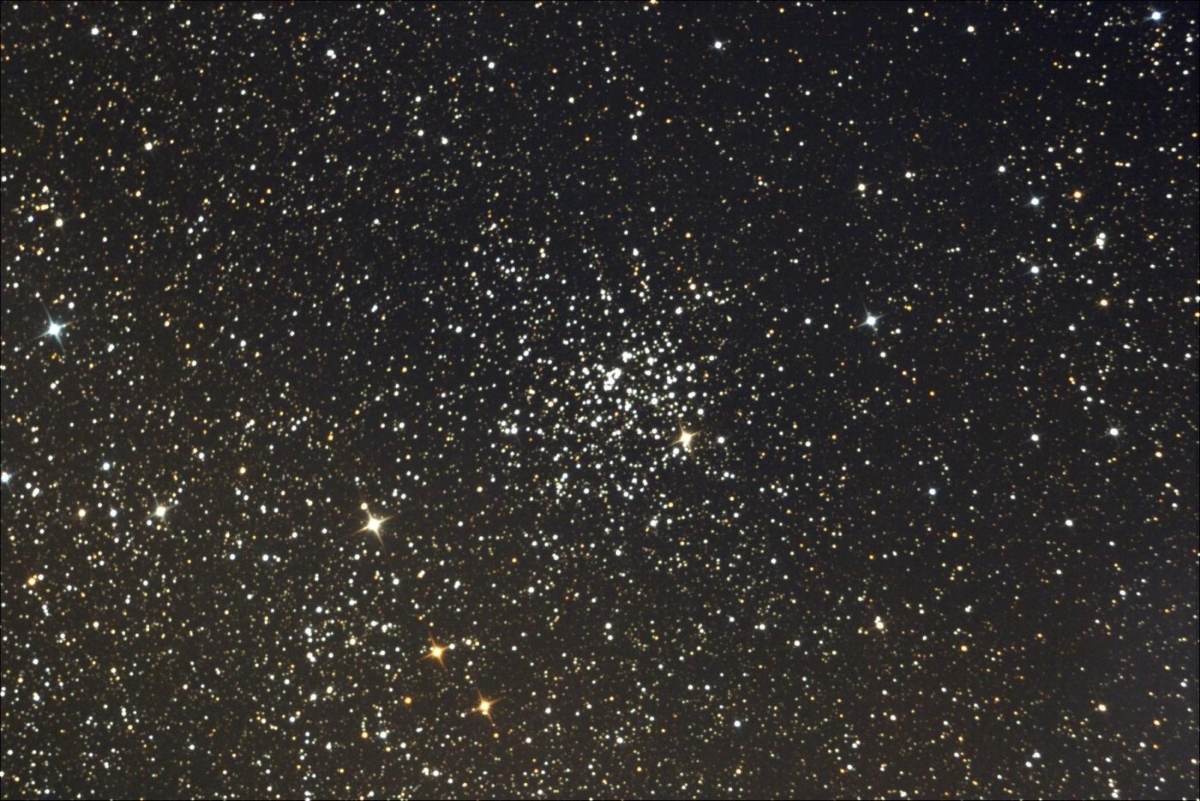 M52 -2012- 39 poses de 180secondes à 800iso.jpg