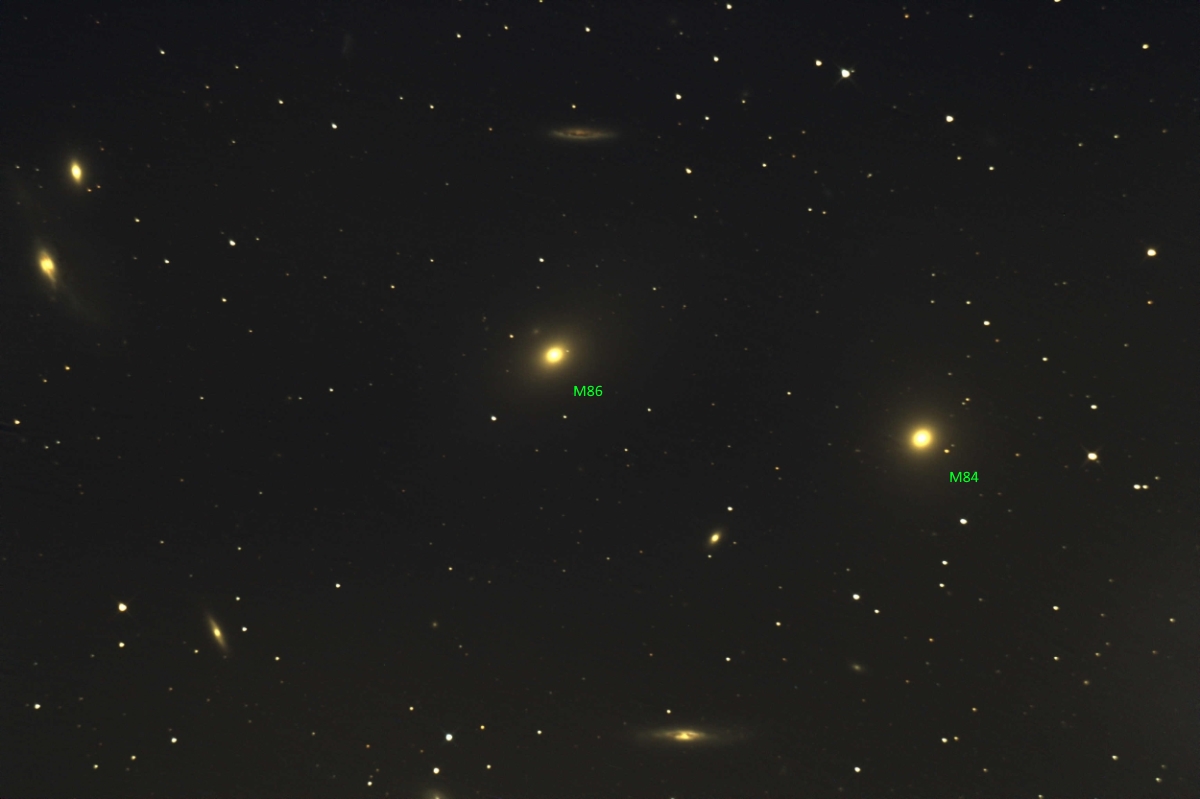 M84 M86 - 33 poses de 180 secondes à 800 iso.jpg