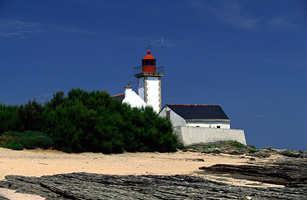 Phare de la pointe des chats, ile de Groix / Pointe des chats (Cats point) lighthouse, Groix island