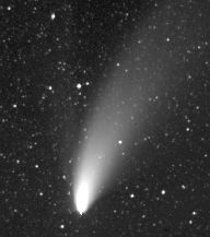 The comet in the Easter evening of march 30th, 1997. 29mm f/5.6. 5x90s.