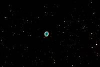 M57ttt M57 Nbuleuse plantaire dans la constellation de la Lyre. 30 x 30 secondes (800 ISO) traites avec ImagesPlus. LX-200 10 pouces prime focus. 9.8.05 Chne-Bougeries