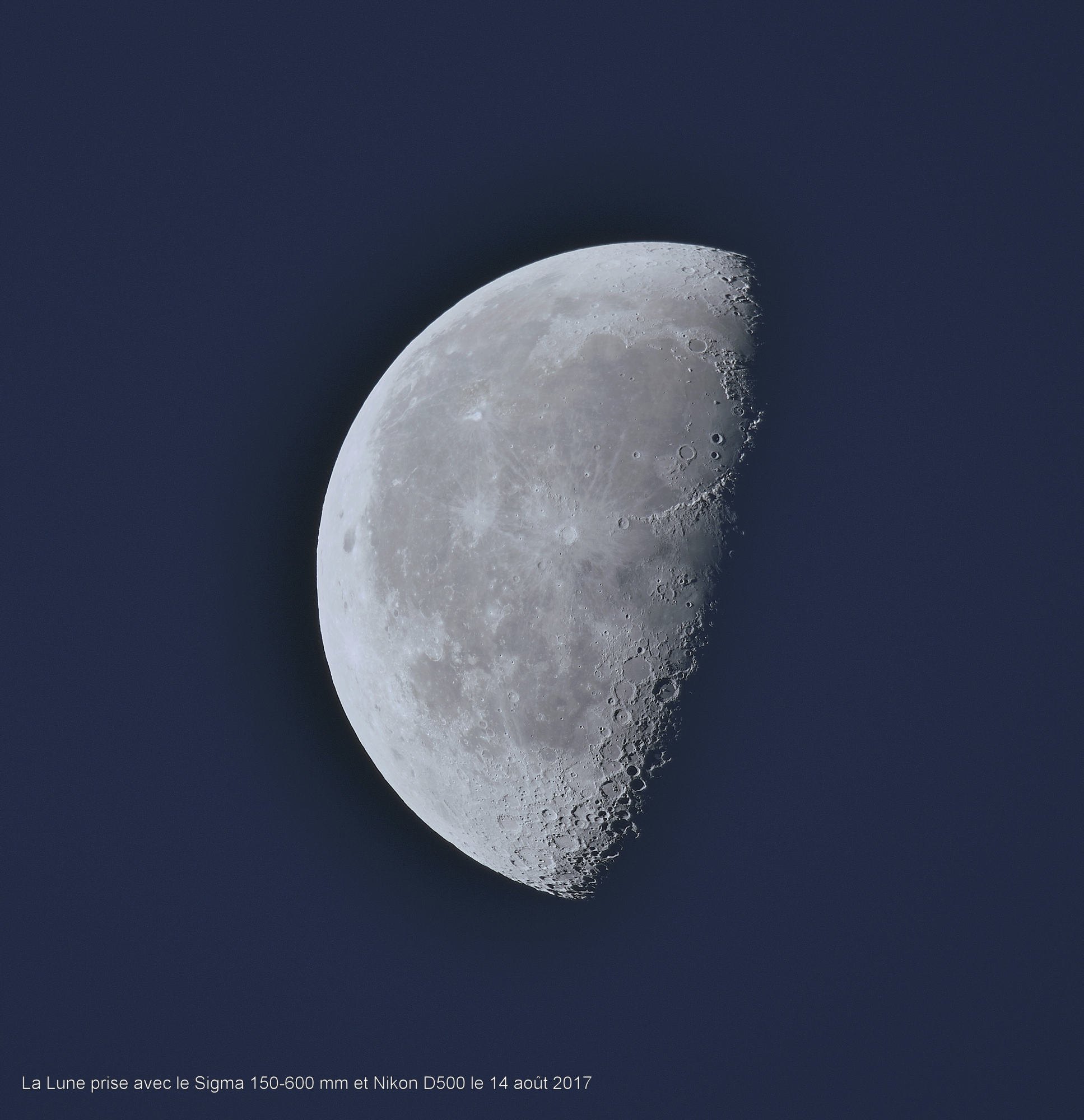 La Lune au Sigma 150-600 mm et D500  TTB CA JPEG.jpg