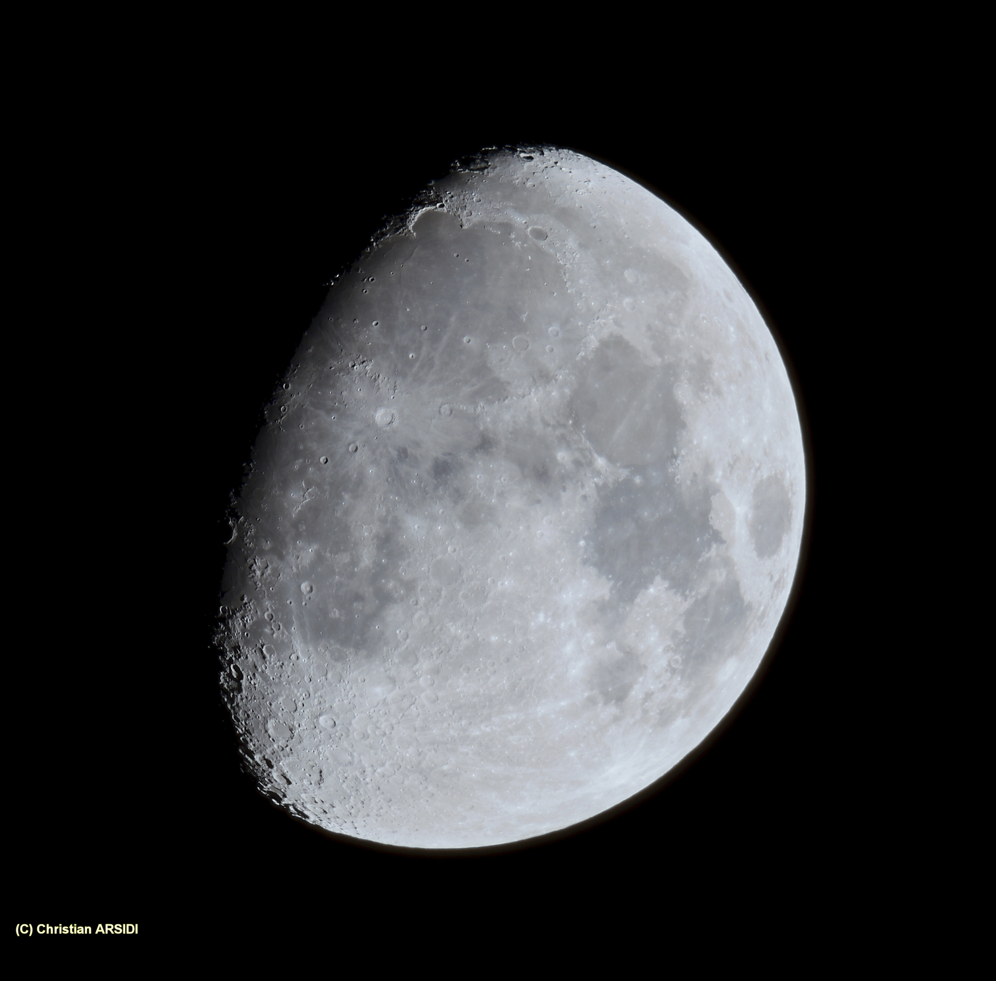 La Lune 6 images recadrée_DxO-1 Bonne Image JPEG.jpg