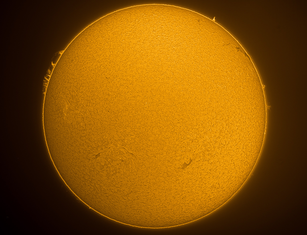 soleil halpha du 25 octobre à la fs60 et sm40DS