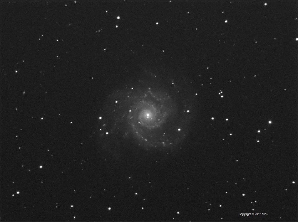M74-DSS2-7x180-OfDaFl_c2i.jpg