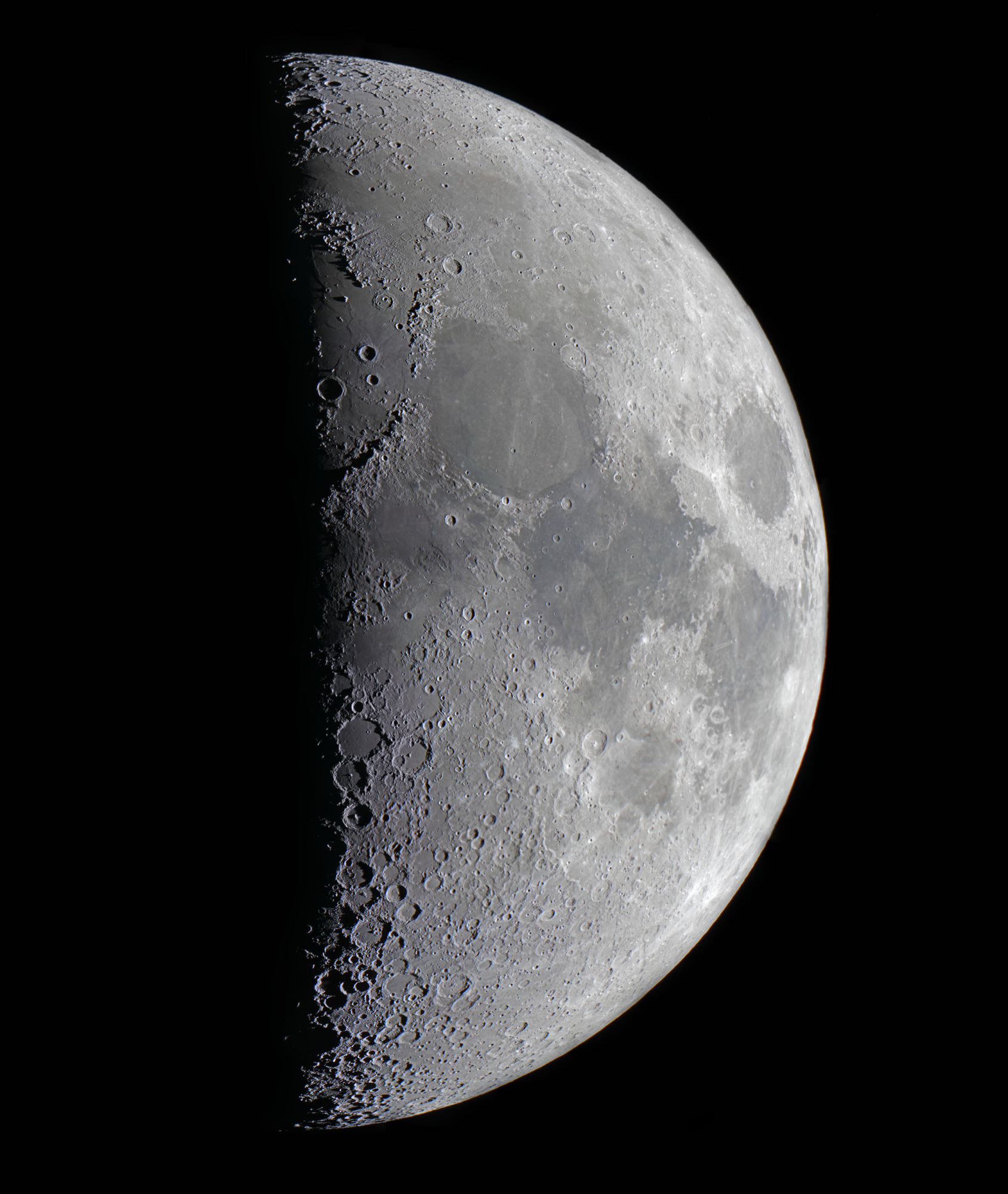 Lune T 1 M Nikon D850 4000 px.jpg