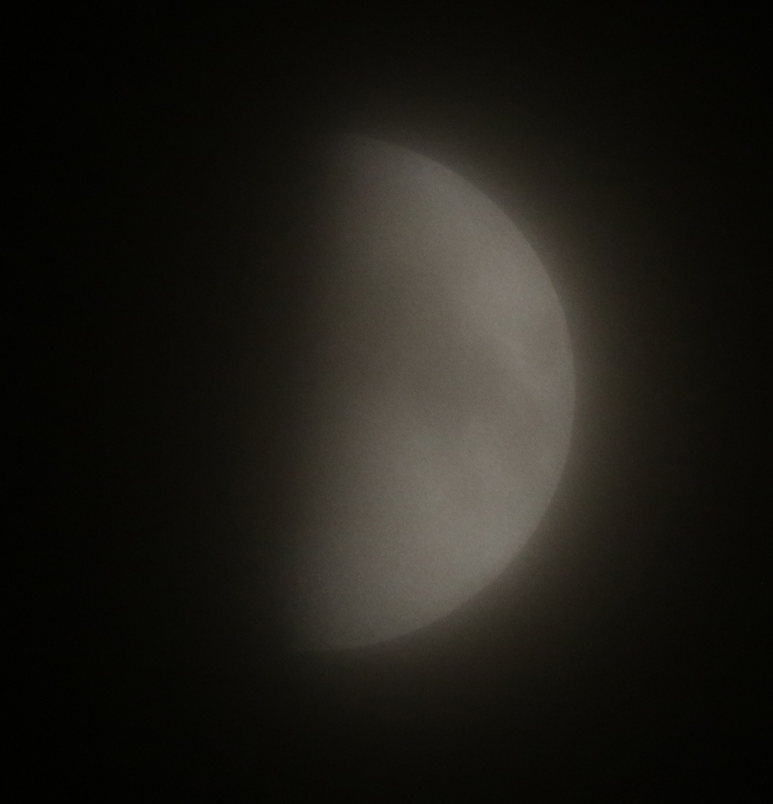 la lune, au soir du 23/02/2018 (38727.JPG)