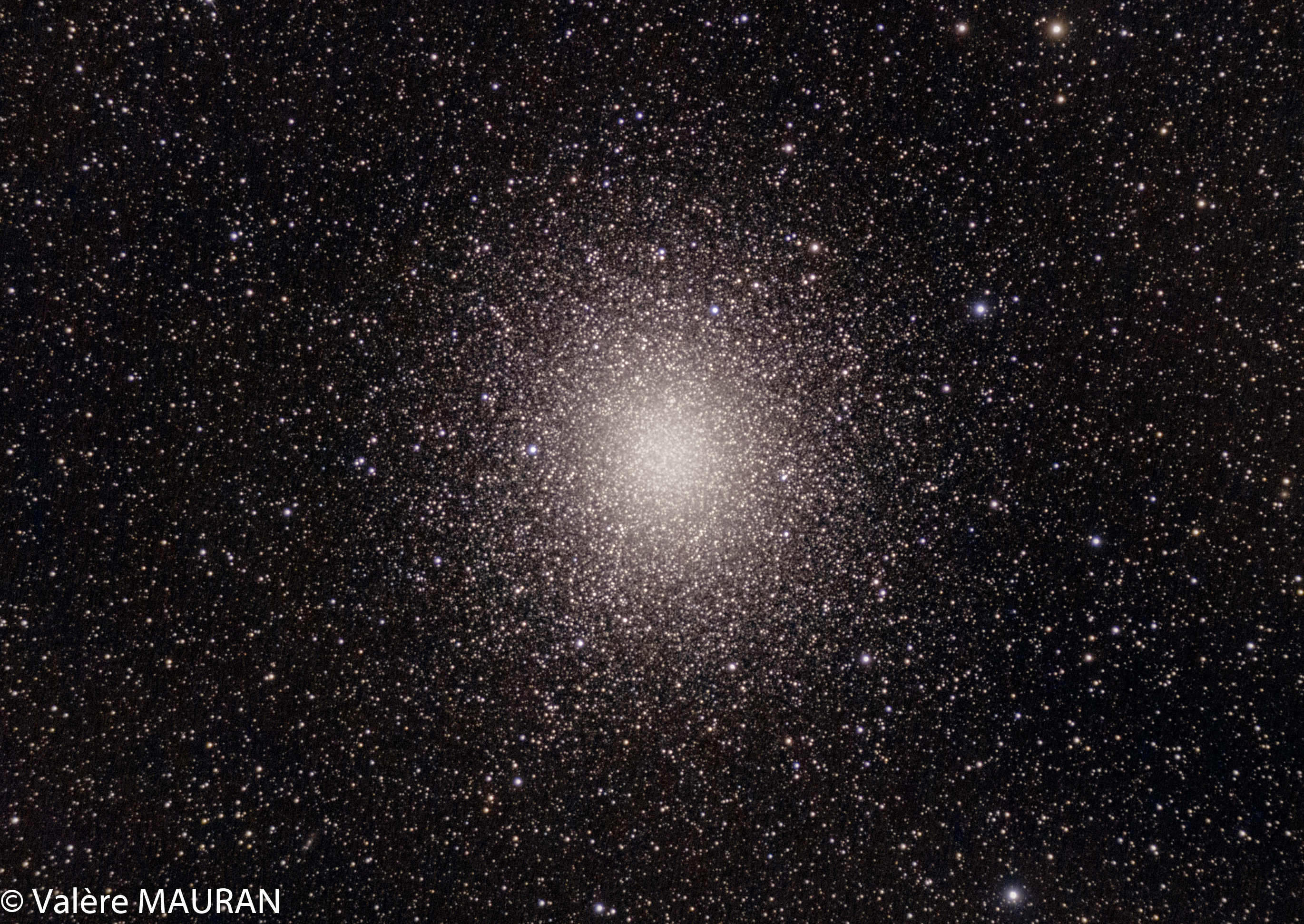 NGC5139_55x120s_800ISO_SIRIL_2018-03-22.jpg