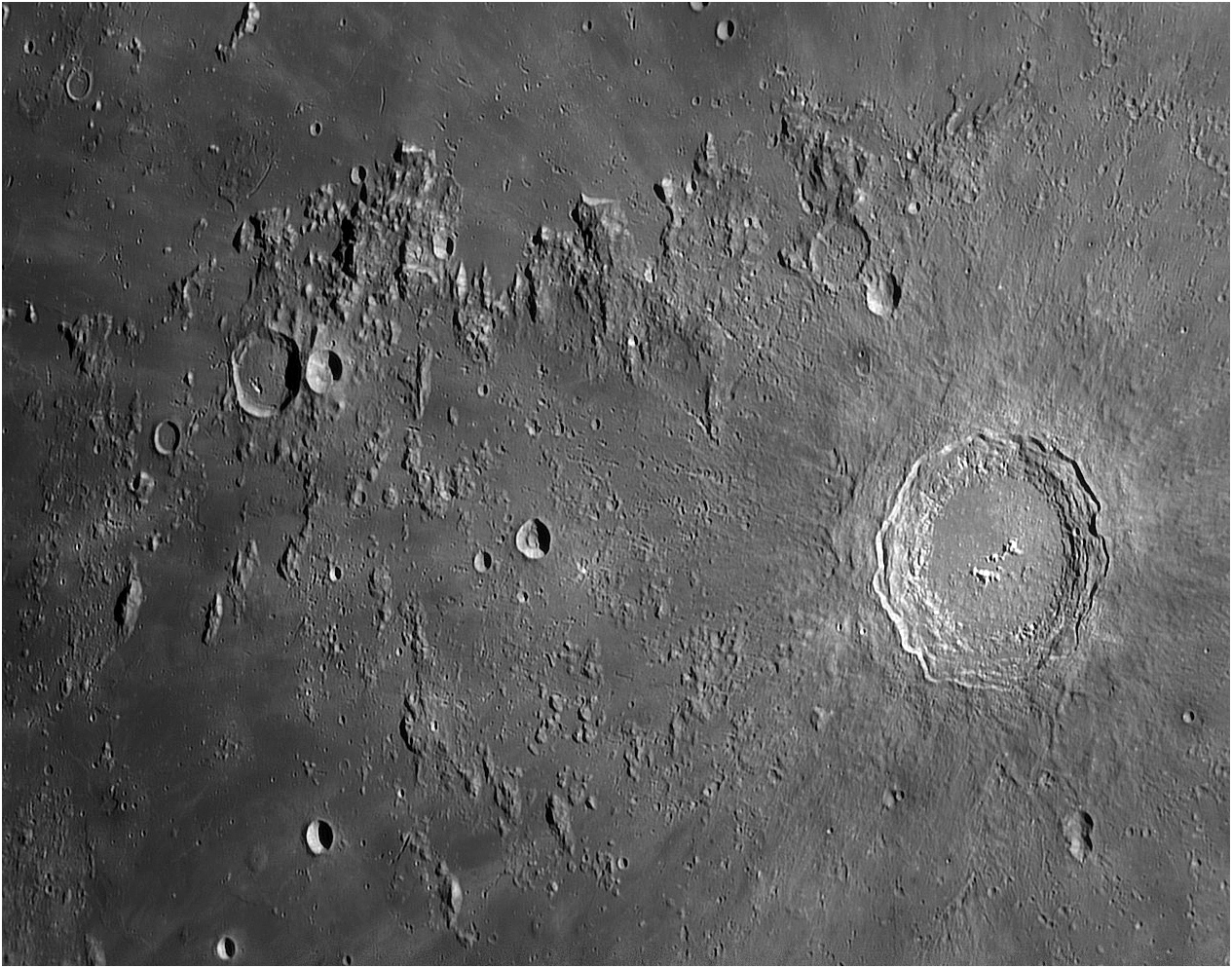Copernic et monts Carpathes