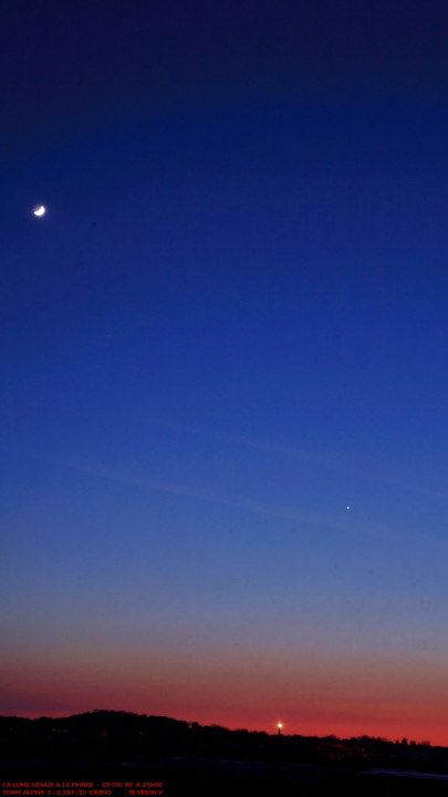 La Lune, Vénus & le phare.jpg