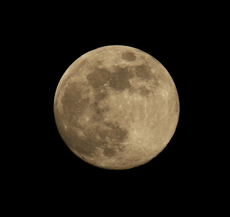 la pleine lune, au soir du 28/05/2018 (43799/43813JPG)