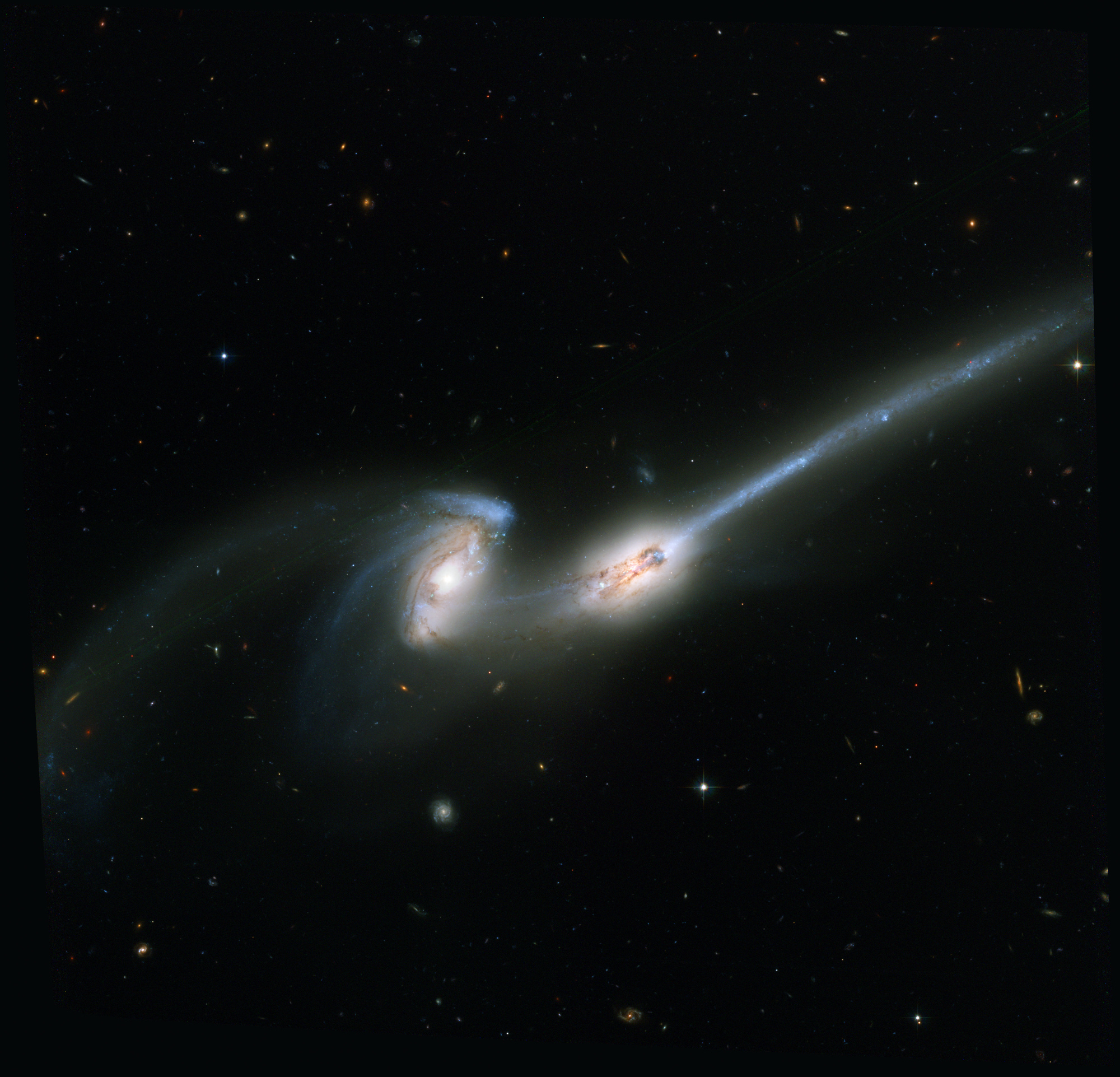 NGC_4676_réduit.jpg