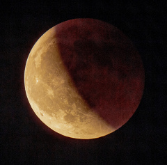 éclipse de lune du 27 juillet 2018