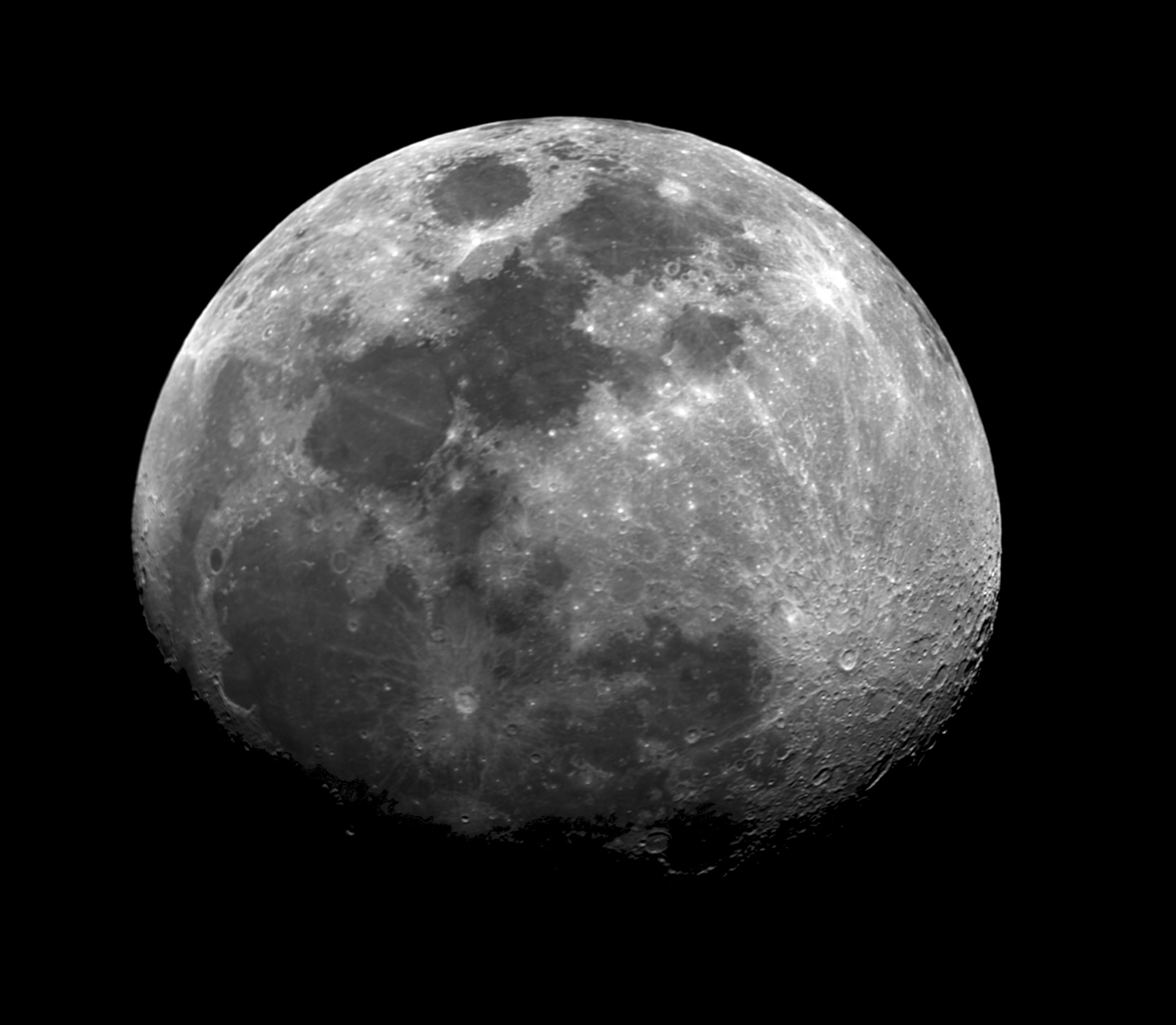 lune.thumb.jpg.34f15e2c766f93b35386ca058bcd785f.jpg