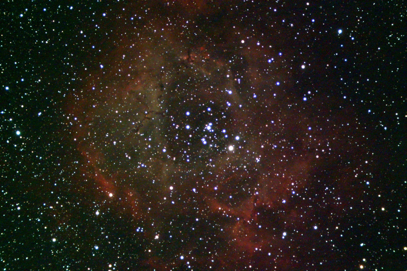 5c2b6b3a15239_NGC2244larosette_25frames_756s.jpg.a24c296251d2f75155fe6176c50a42c3.jpg