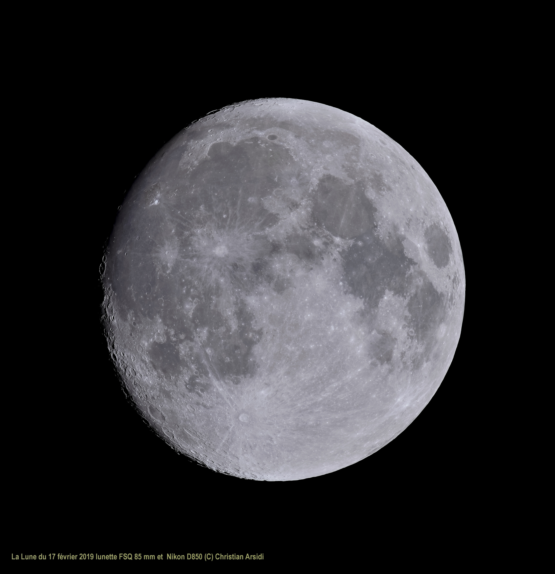 la lune 40 images Vancittert et MF recadrée V2 JPEG.jpg