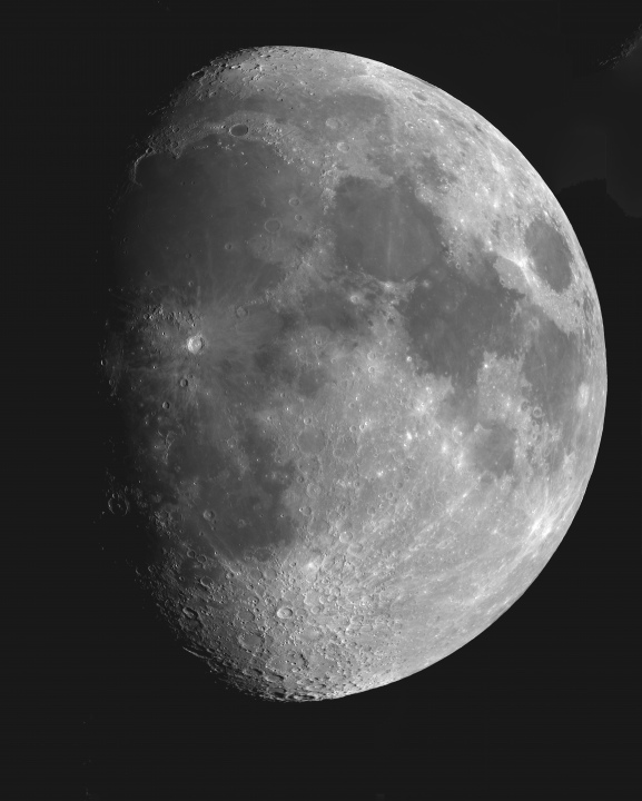 Moon_202836_mosaique 178mm c8_stitch.jpg