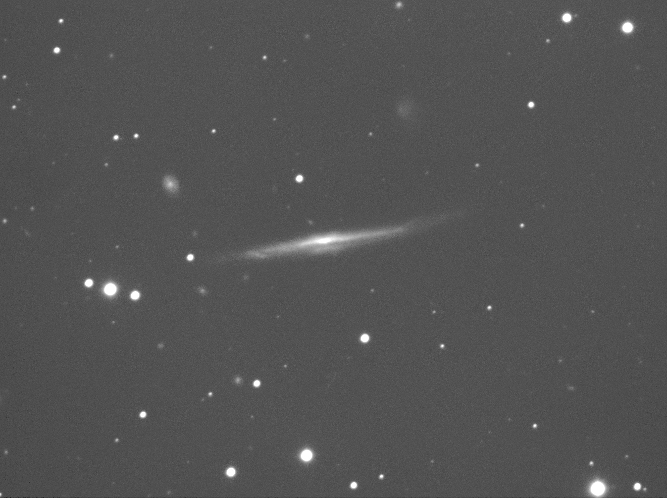 5ccac14a014c9_NGC5529LU_1h22_bis.jpg.76cb7f0834591bd40499bf442309a249.jpg