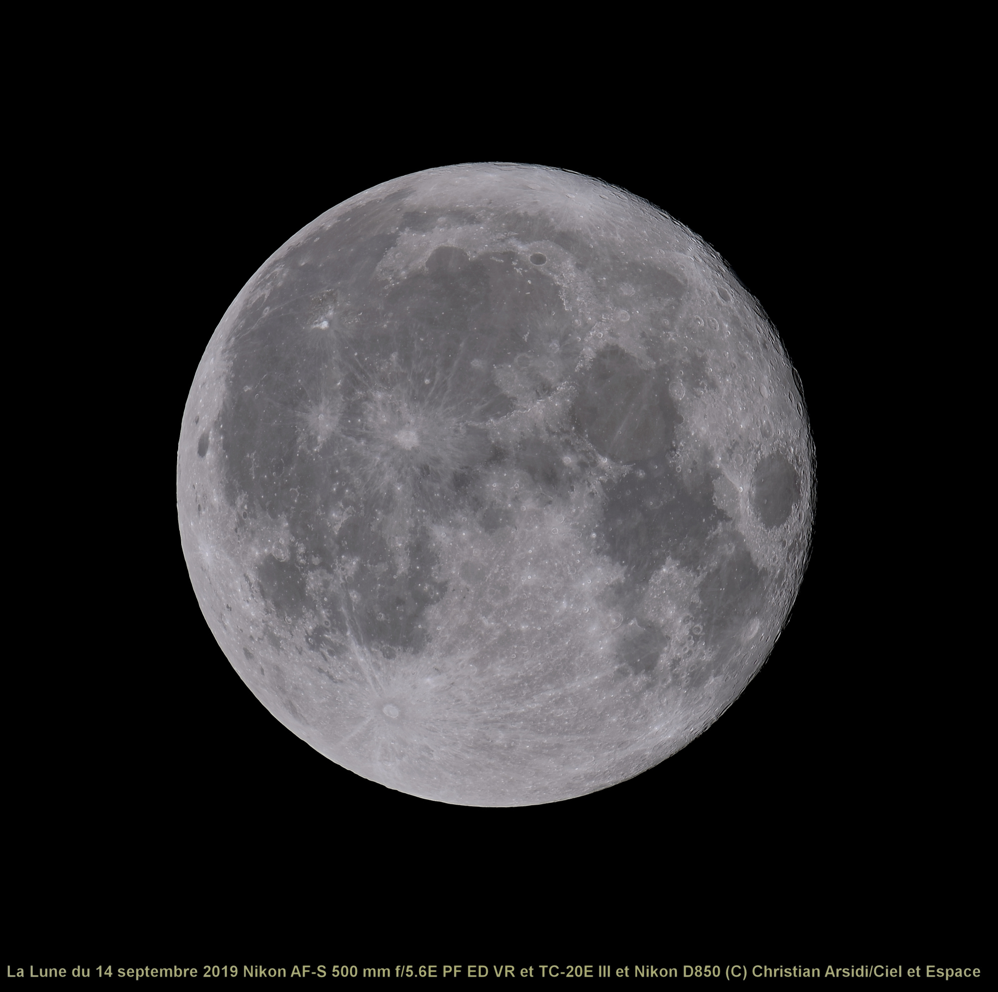 La Lune 25 images traitée_DxO-2 1 BV3 JPEG.jpg