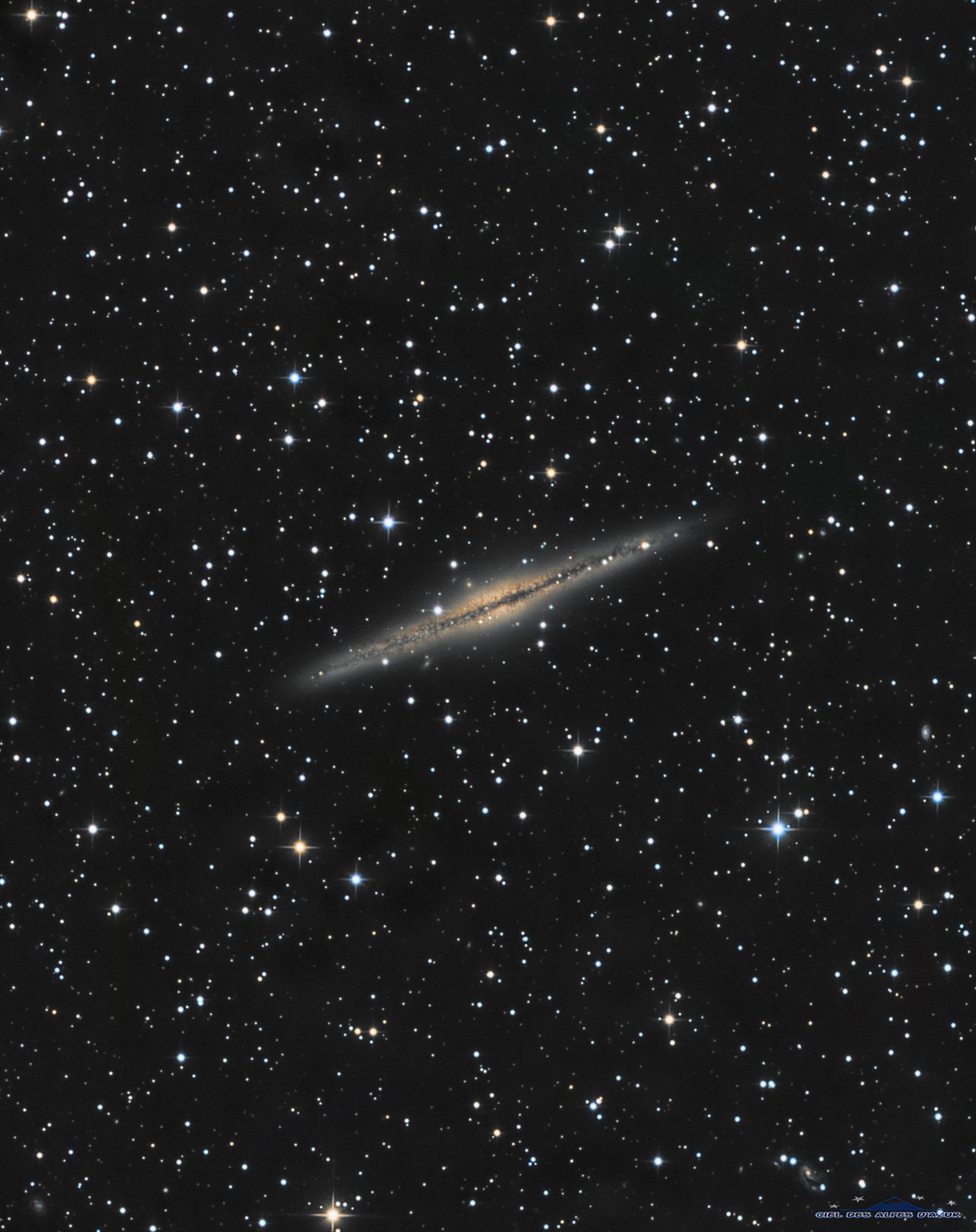NGC_891_mod2.thumb.jpg.0358aa618dbc901dcc565a1bef079dfb.jpg
