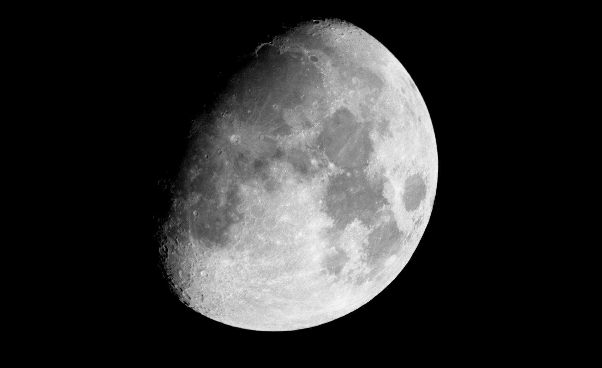 lune du 07 12 19 n1.jpg