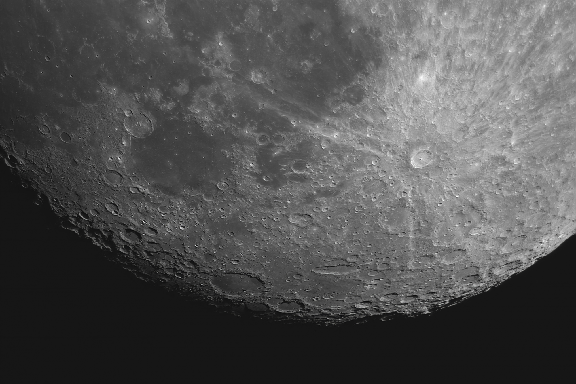 Moon_213823 R6 wavelets-3840.jpg