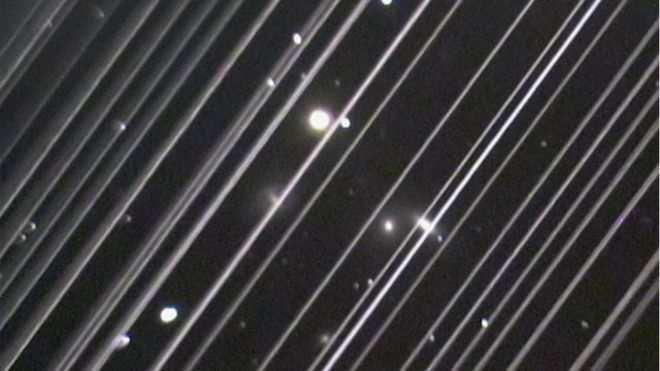 starlink-satellite-trails-may2019-.jpg.792727cf2c56dc4914111627248c3e27.jpg