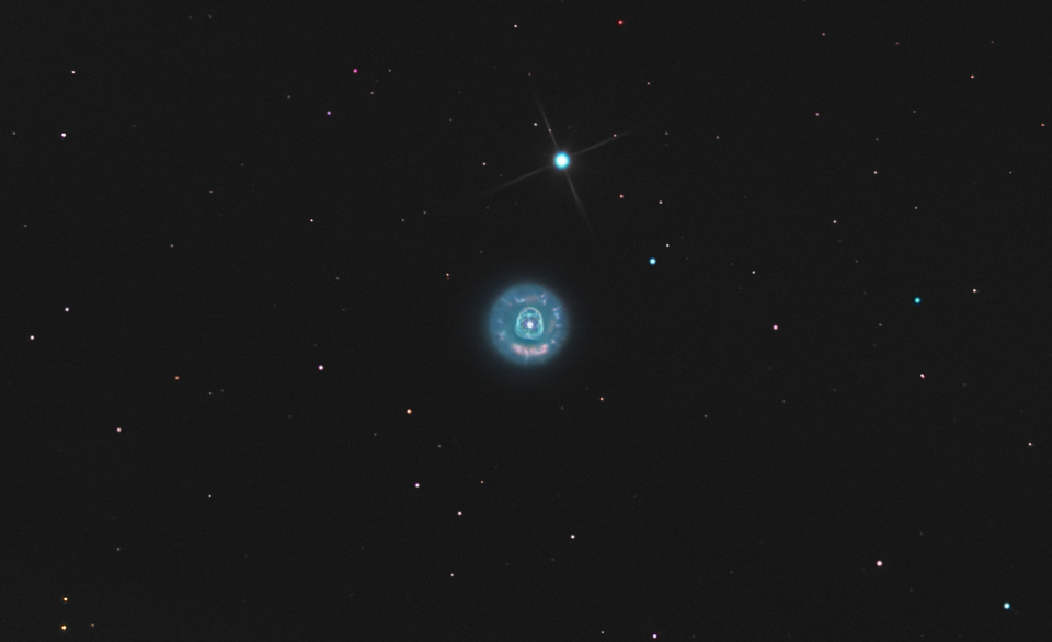 NGC 2392, le clown ou l'eskimau