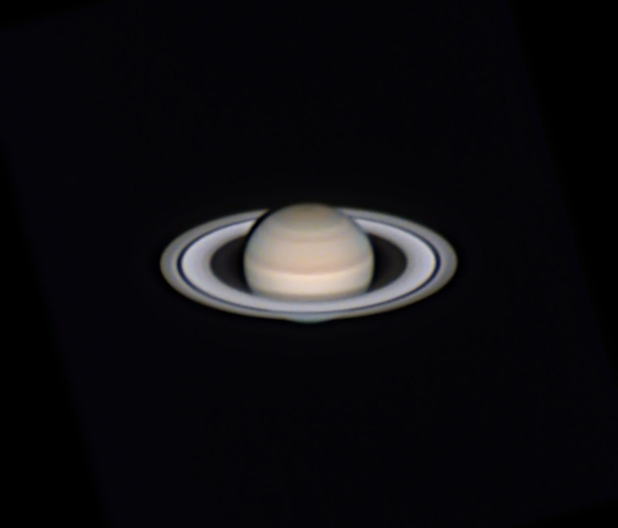 Saturne.thumb.jpg.59af03f7c3a417f953dcab158fd5fe7d.jpg