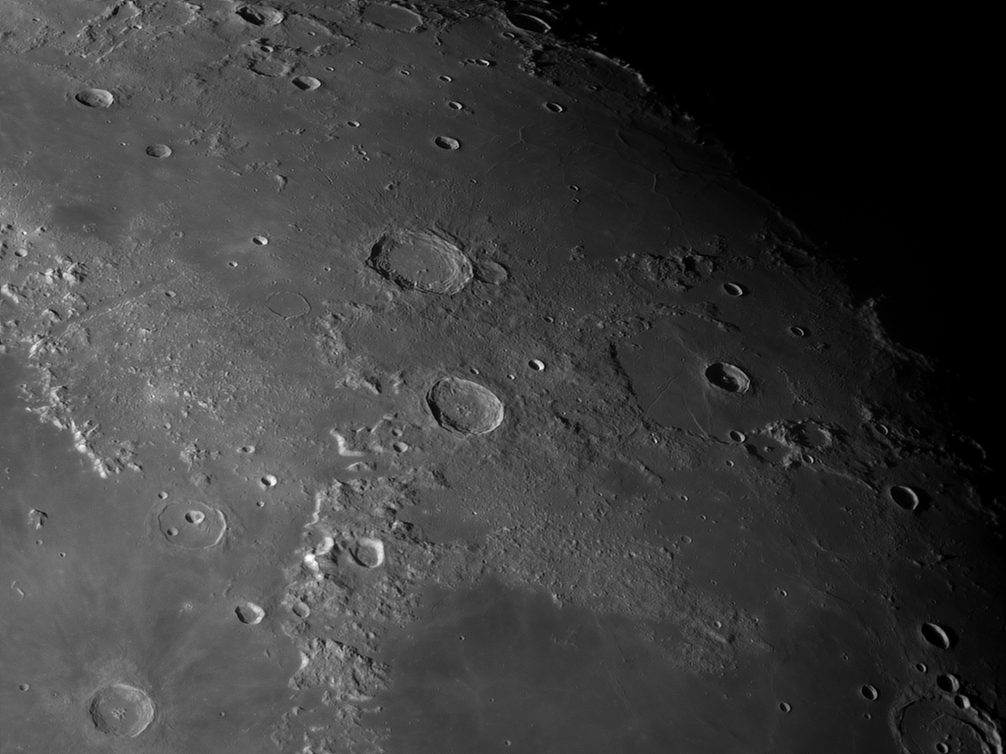 Lune-20201104_Aristote-baAS.thumb.jpg.66ba38906b3cd8a6946b3ac5d7566d5e.jpg