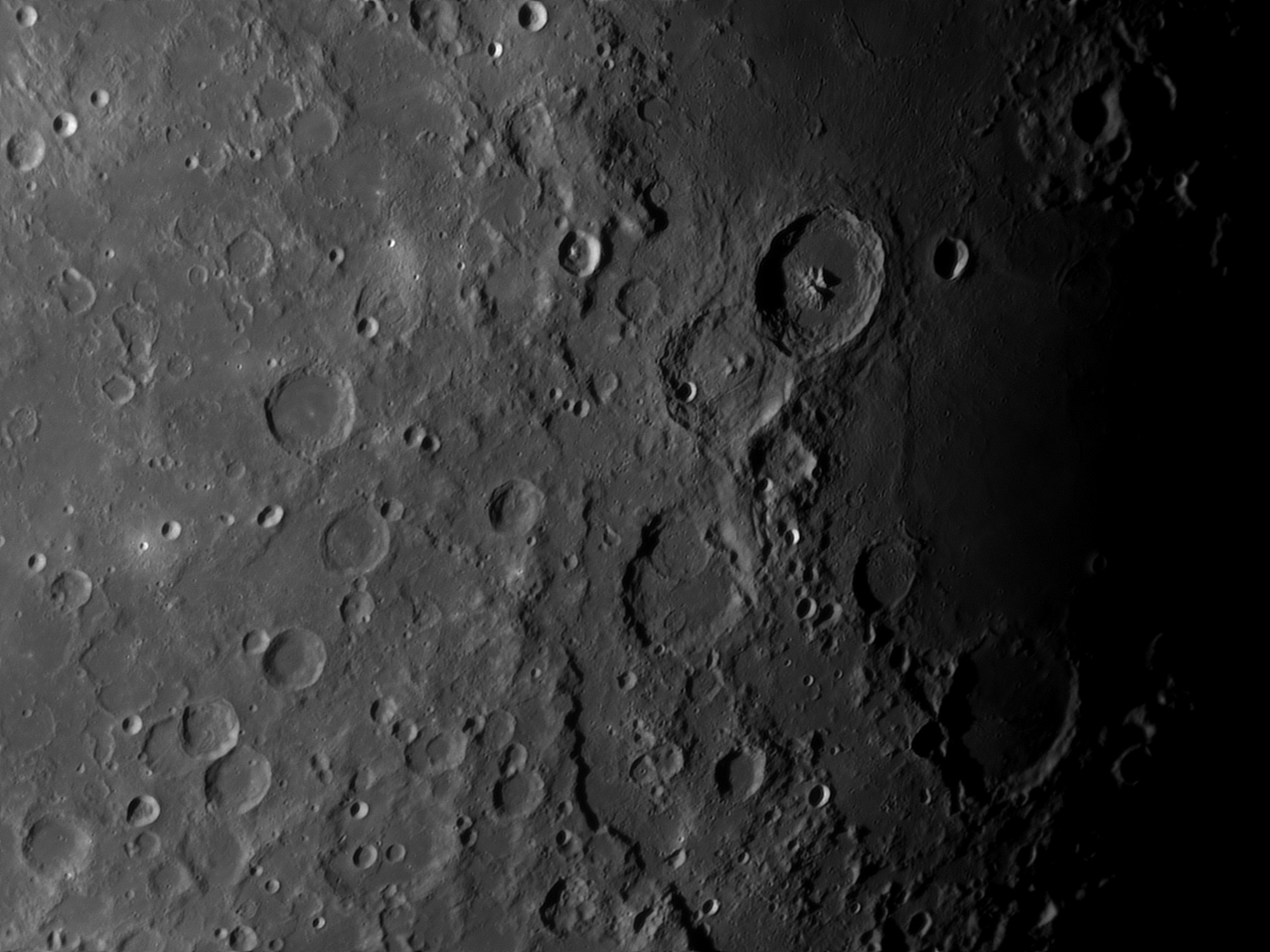 Lune-20201104_CCT-baAS.thumb.jpg.e53b5d3255dda2b849f6a441ca2e6659.jpg