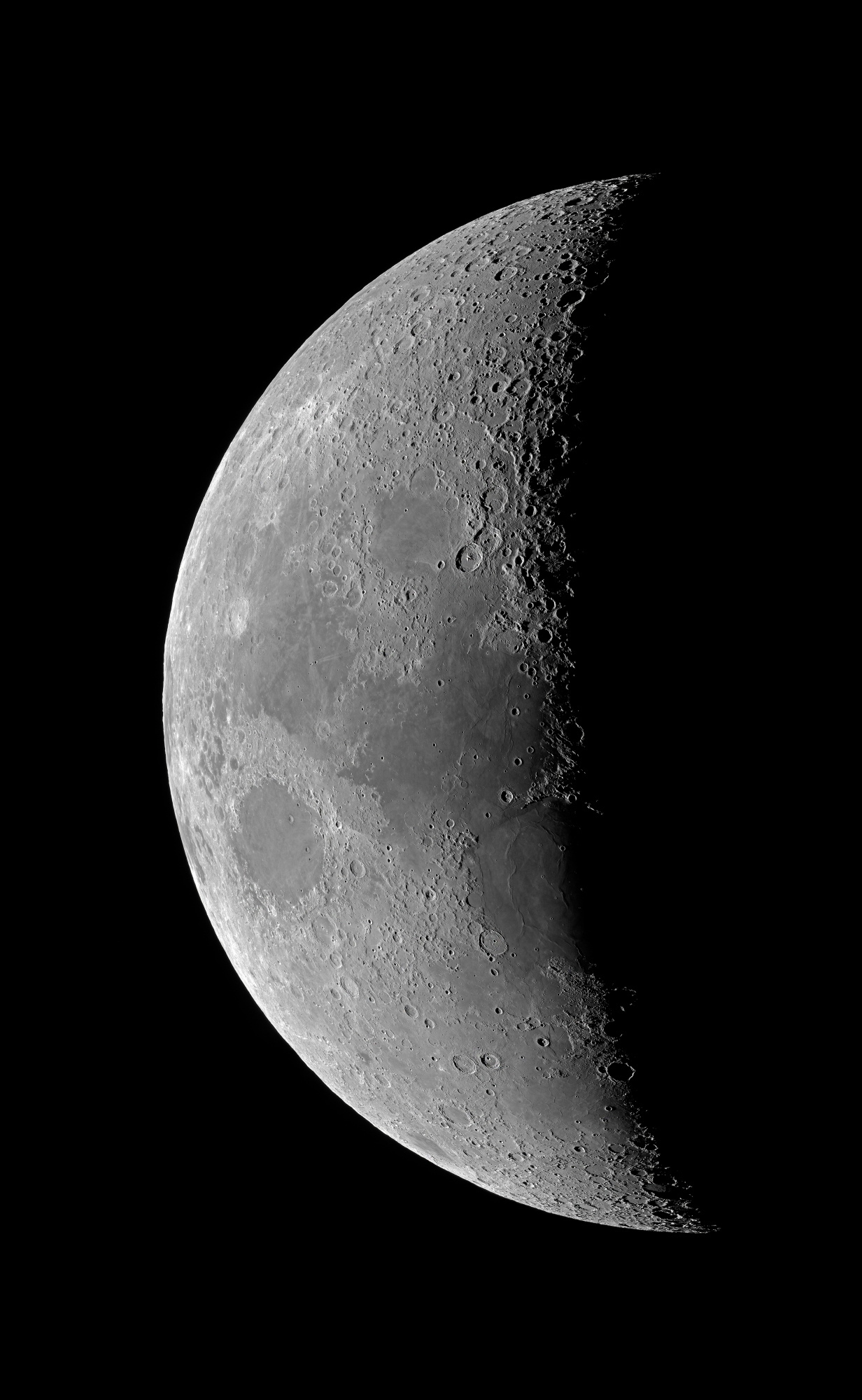 lune 19 janv 2.jpg