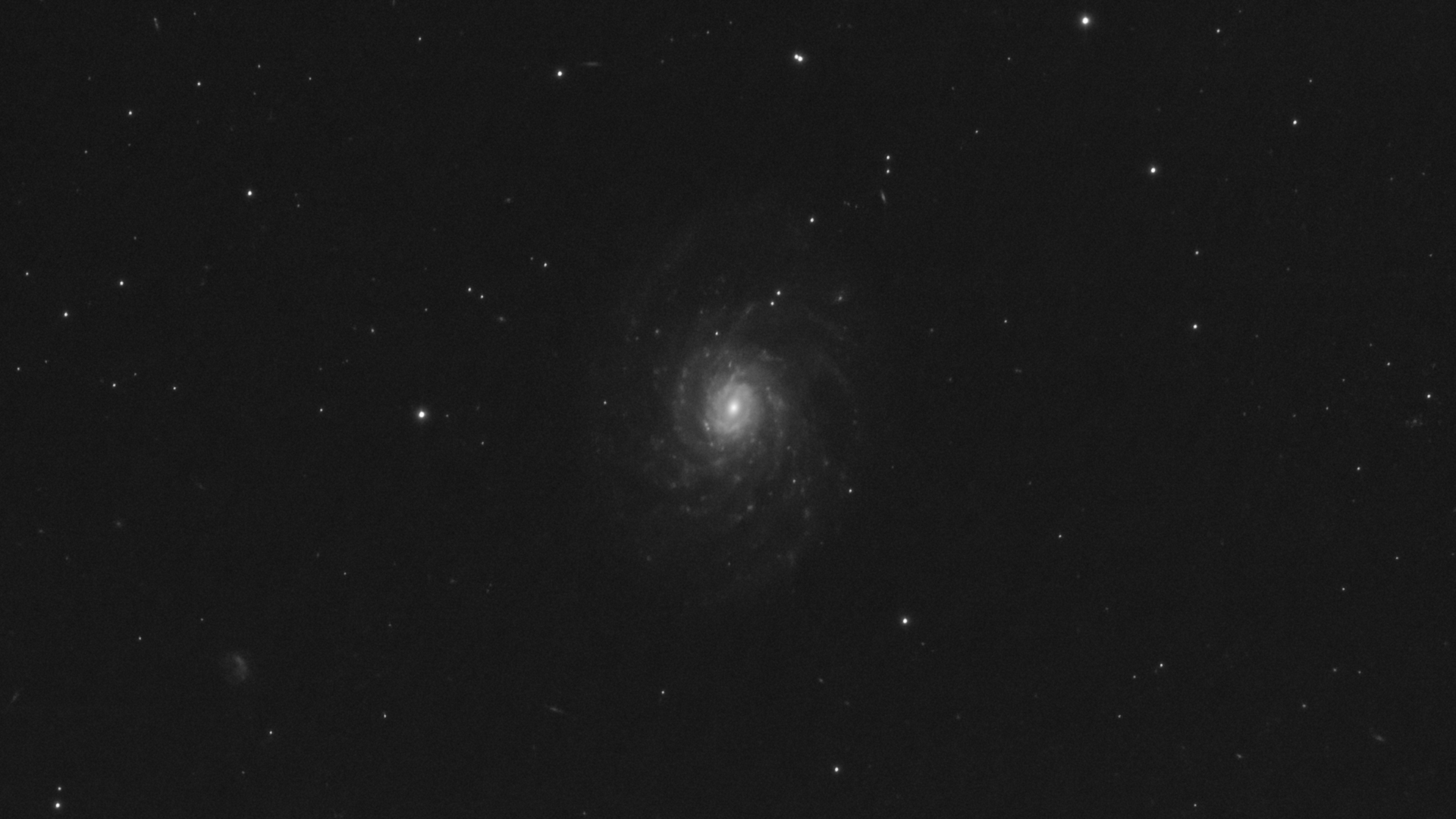 60535d197407f_r_pp_NGC3586_stacked(1).png.1bde353f4d2b2002b3a969b1d65717d3.png