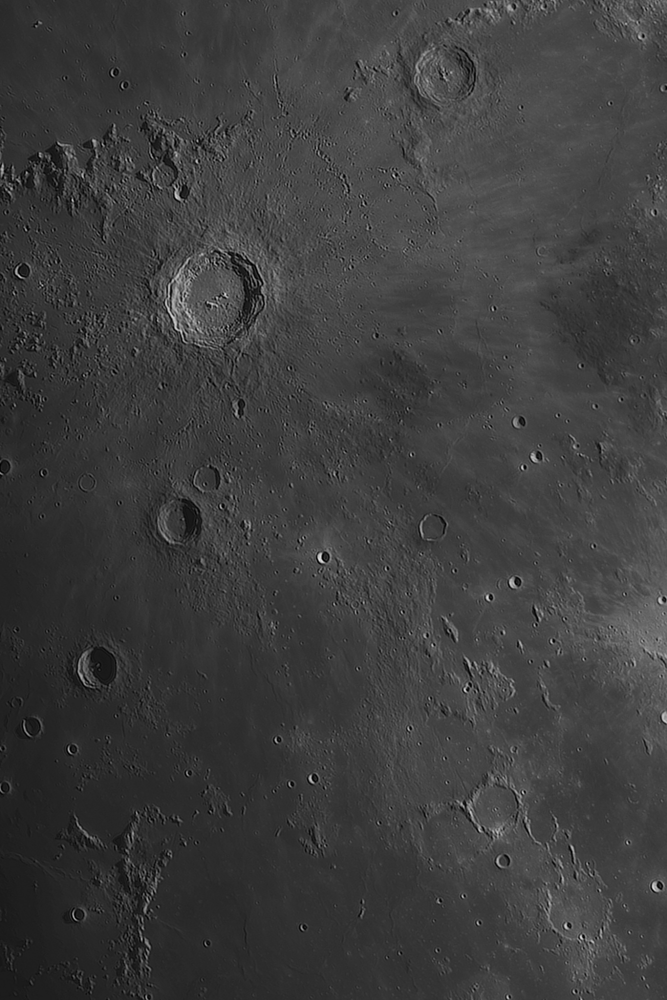 Moon 24 03 21-crop2-2048.jpg