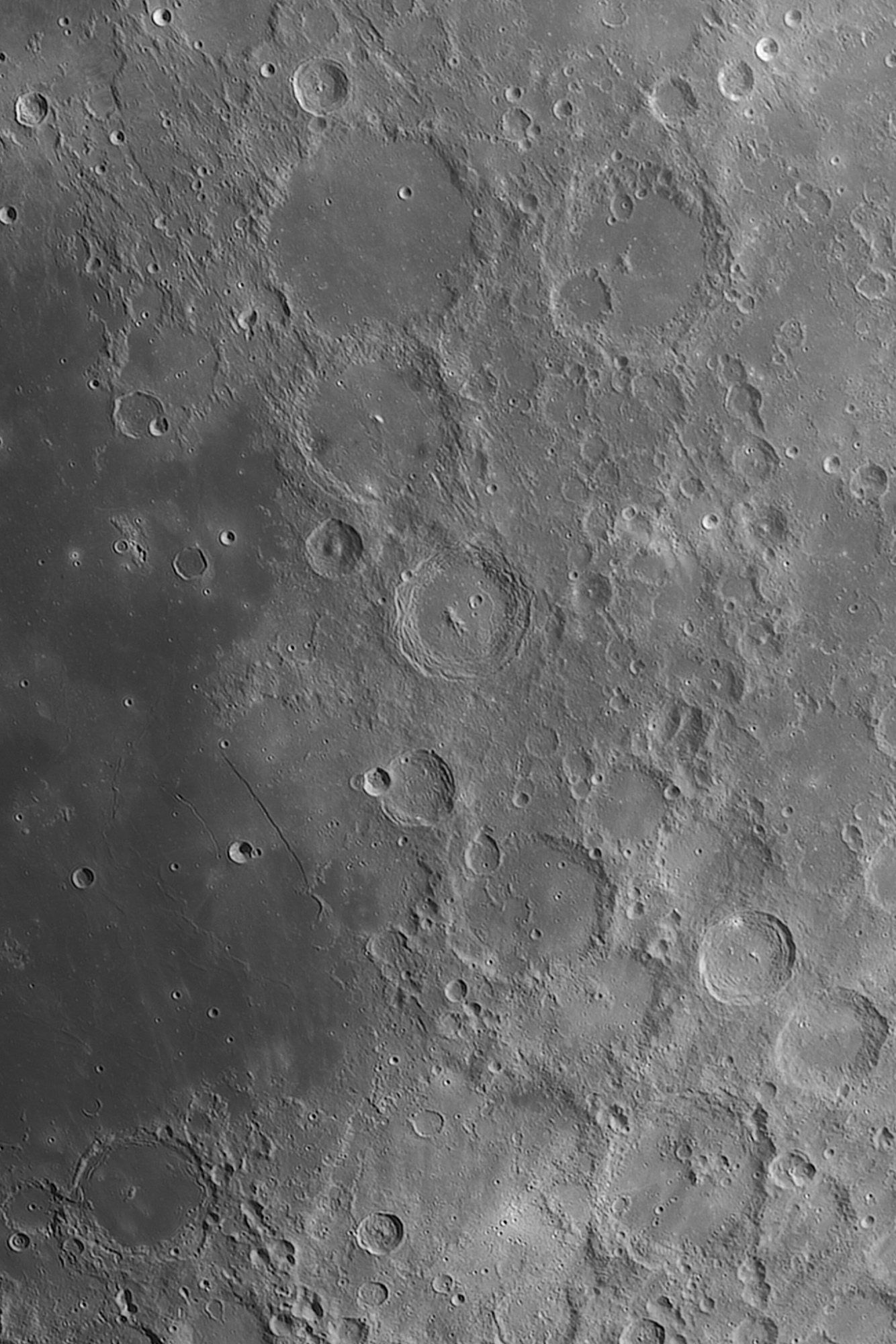 Moon 24 03 21-crop3-2048.jpg