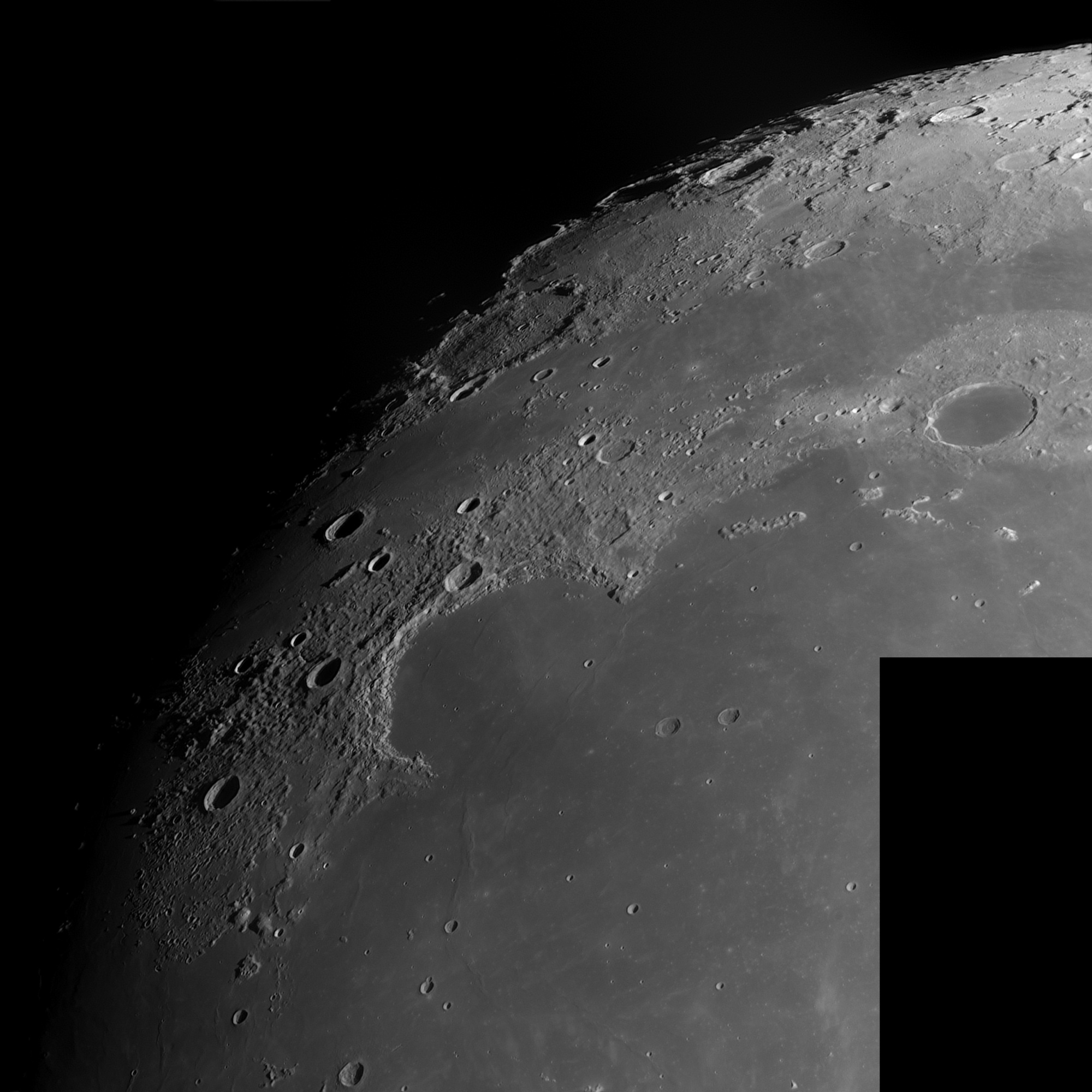 Lune-20210223_Mosa_Iris-PSAS.thumb.jpg.4b04fab54b60f9c15520e66b783431b4.jpg