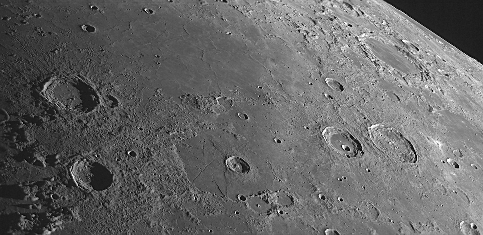 Lune1.jpg