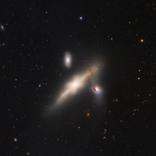 NGC_128_A_Block-5f59.jpeg.67a18deeaba34ec38cd3ff0e51bfb0bd.jpeg