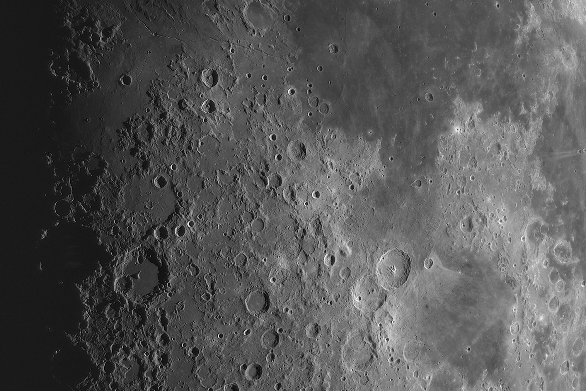 Moon 19 04 21-crop2.jpg