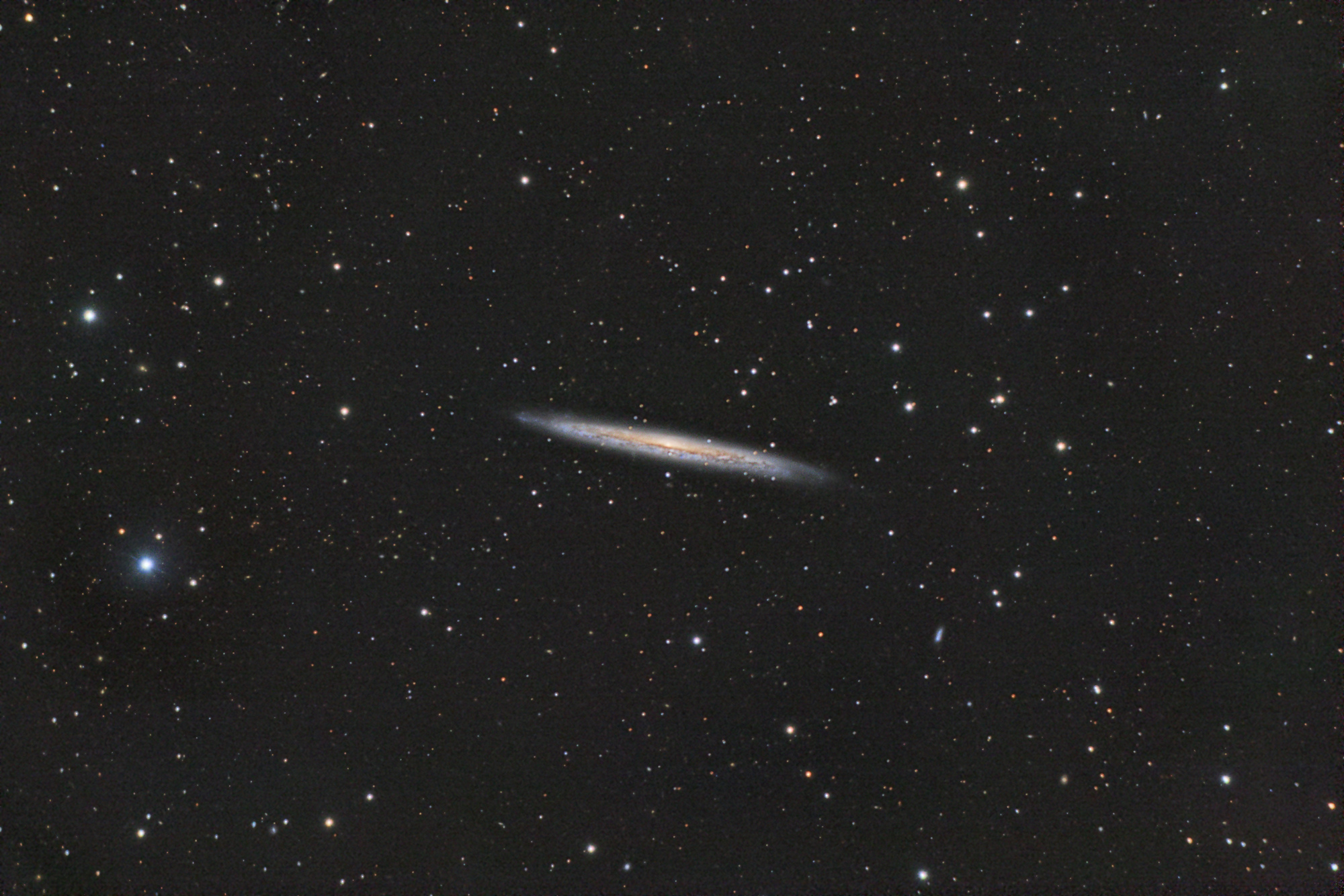 NGC5907_LRGB_ps_web2000.jpg.b9354fcedca3ee674e84f1cdfbf92fad.jpg