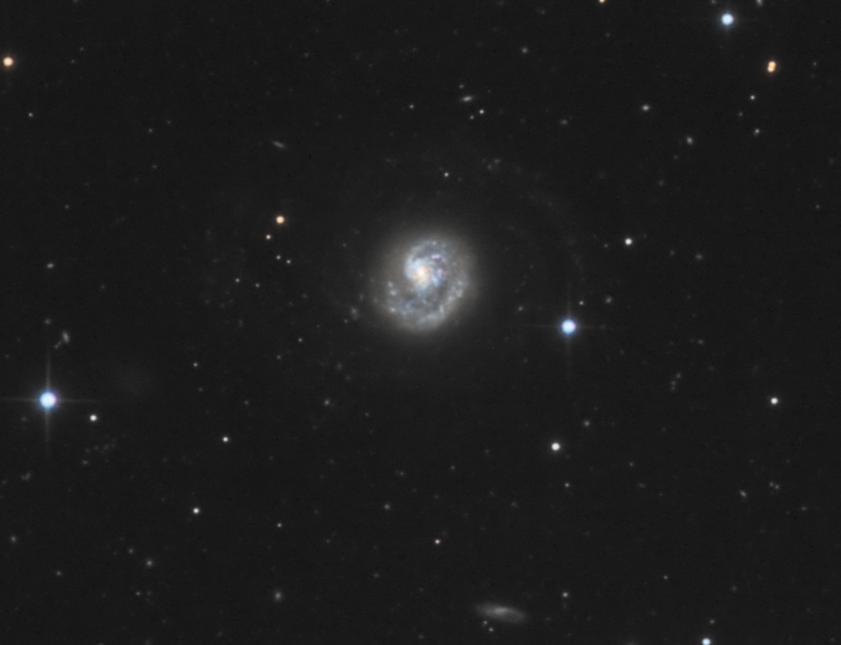 NGC_4625_LRVB.jpg.6c30865b324cc95c4e80712ad656d9e7.jpg